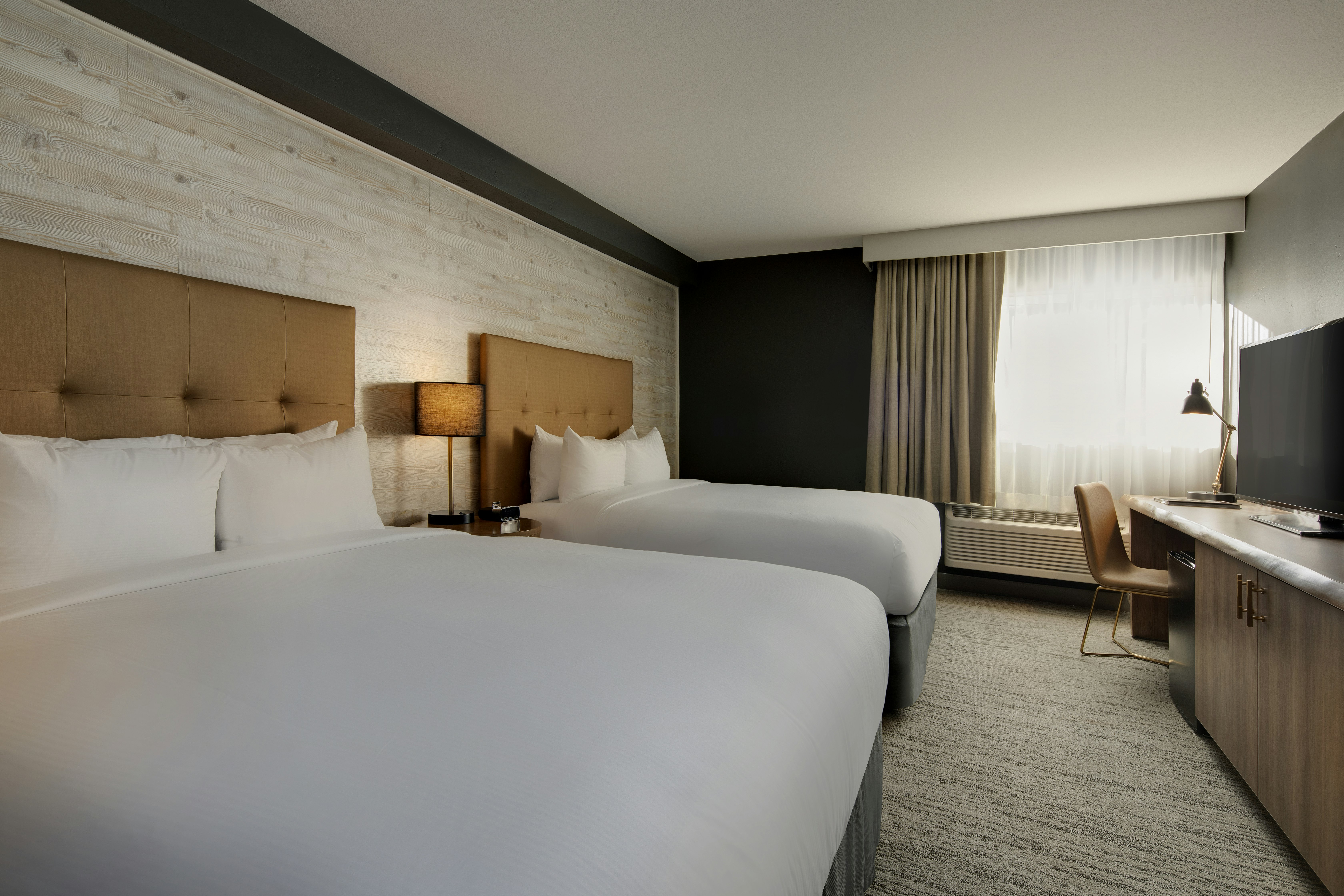 ROOM, 2 QUEEN BEDS