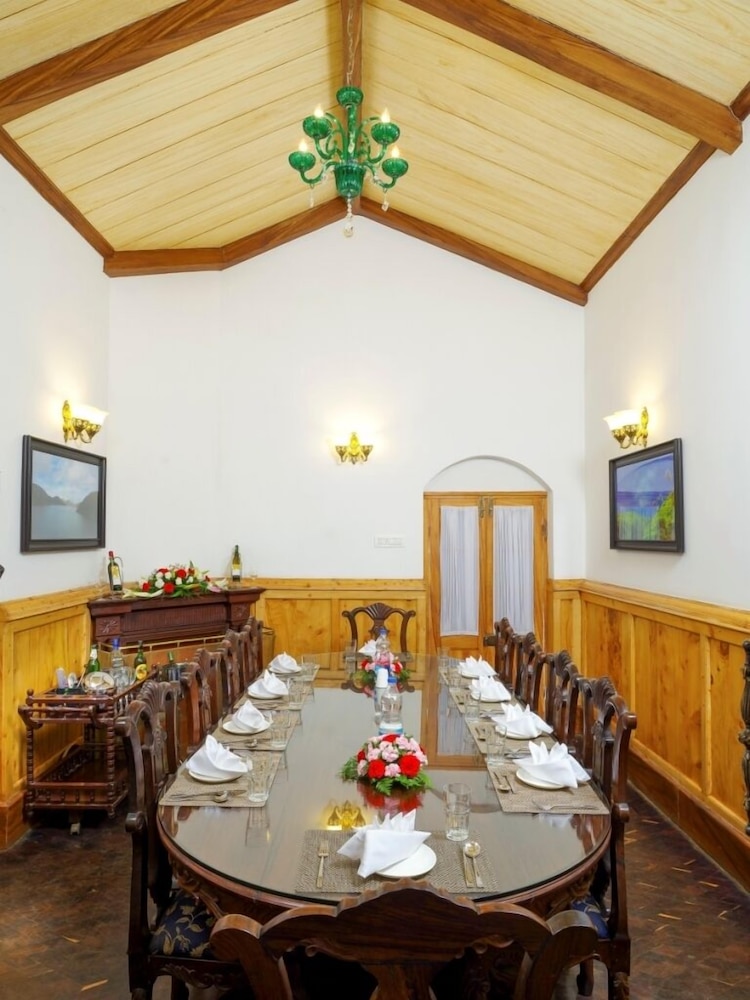 Vinnca West Downs Heritage Resort Ooty 36/42