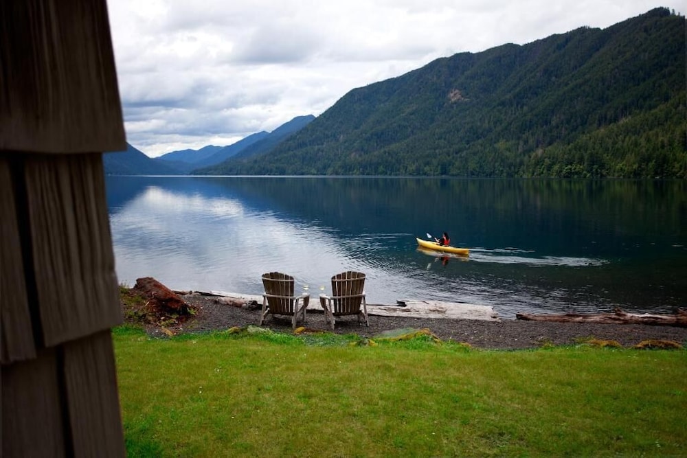 Lake Crescent Lodge 35/50