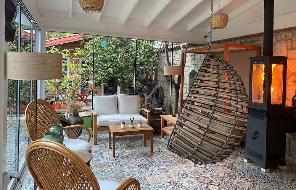 KAYEZTA HOTEL 30/49