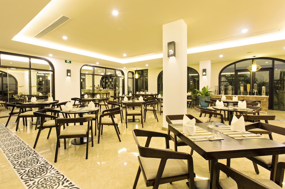Lasenta Boutique Hotel Hoian 64/75