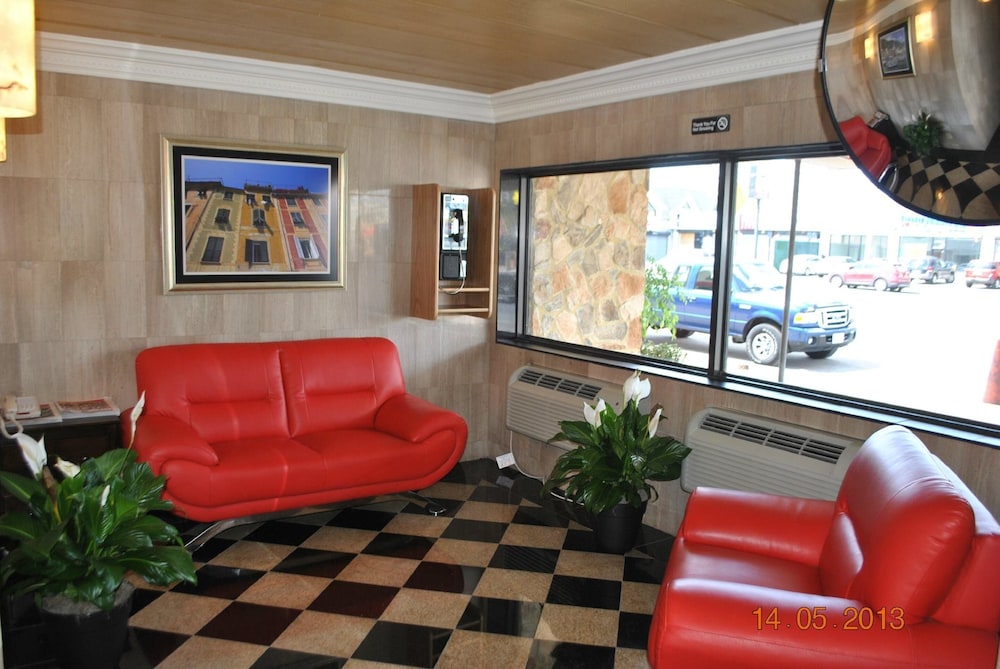Surfside Motel 31/34
