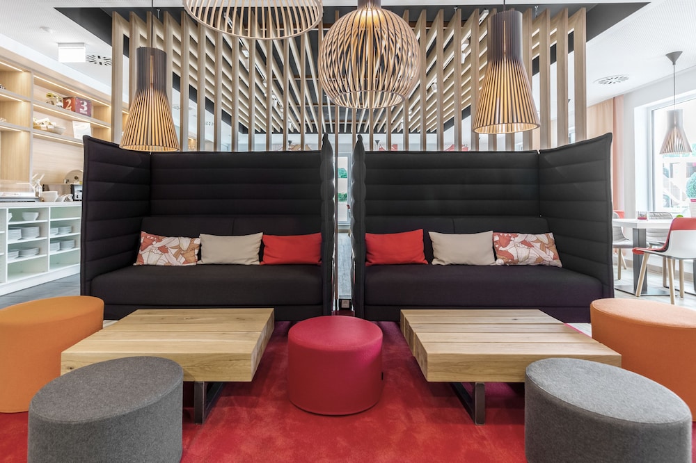 SERWAYS HOTEL WEISKIRCHEN 37/58