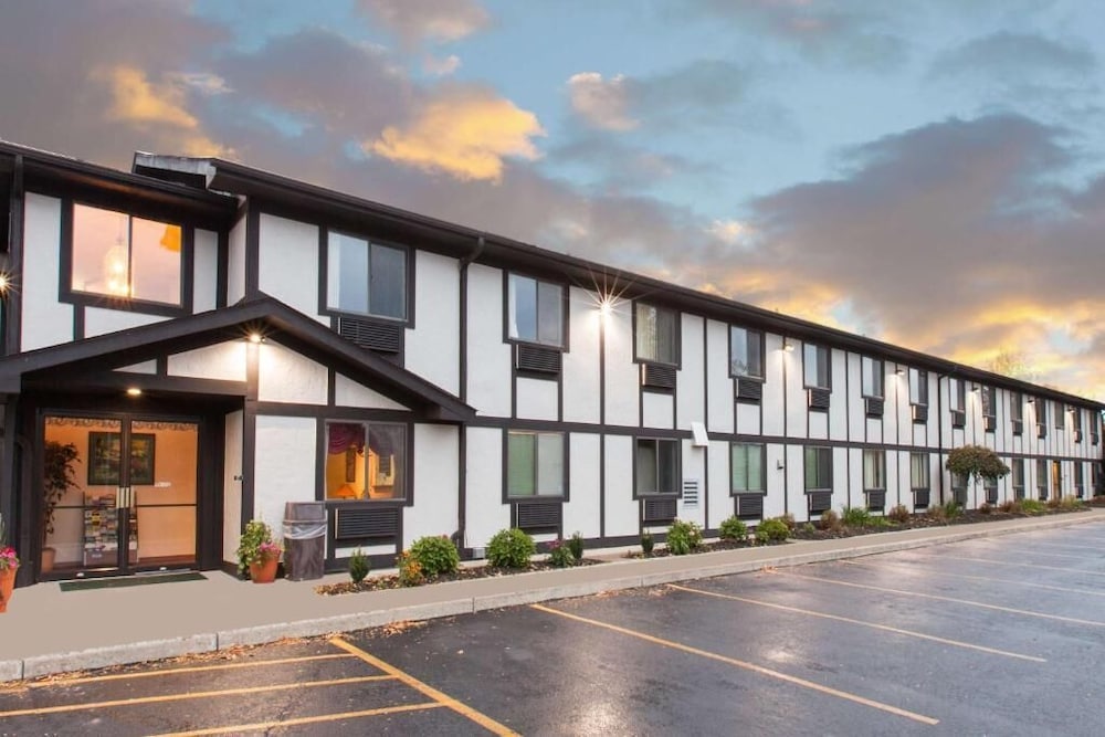 Auburn Inn 28/31