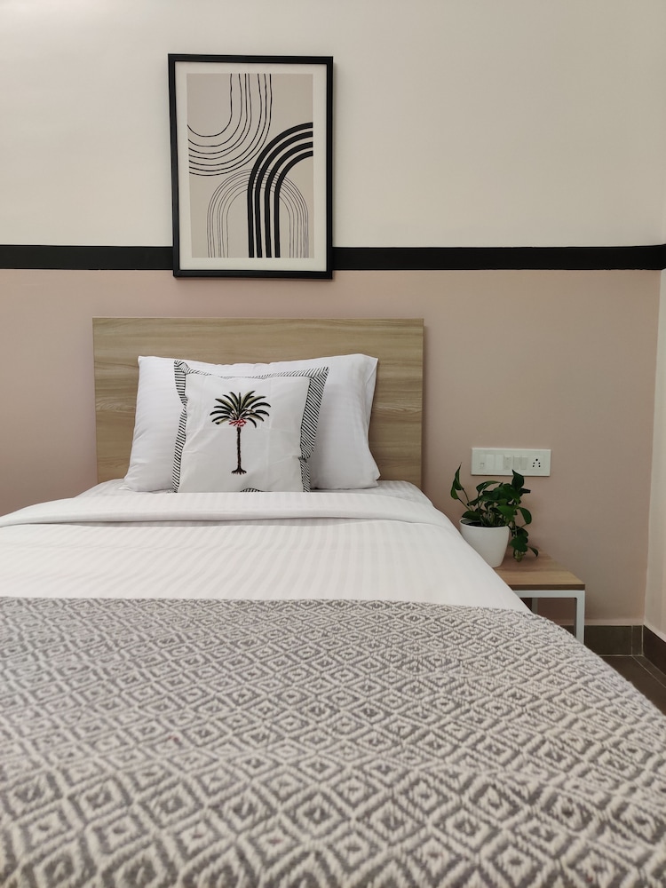 Olive Zip Indiranagar Metro by Embassy Group 35/59