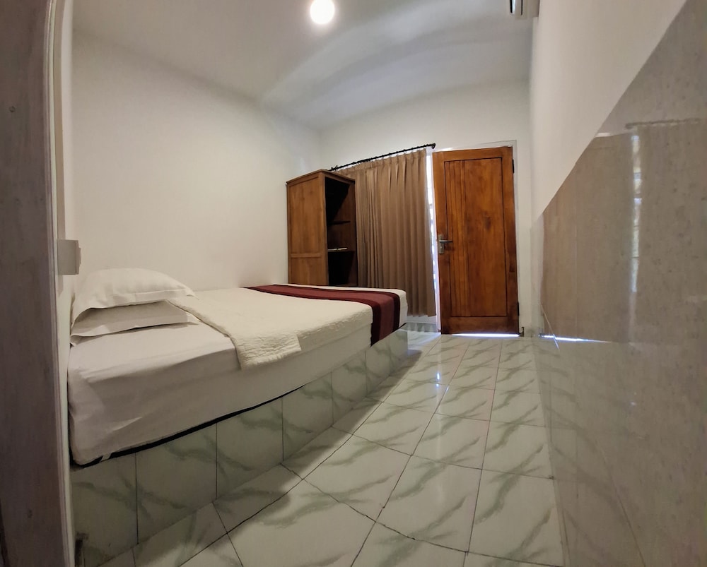 Aldi's Bungalow And Homestay 23/37