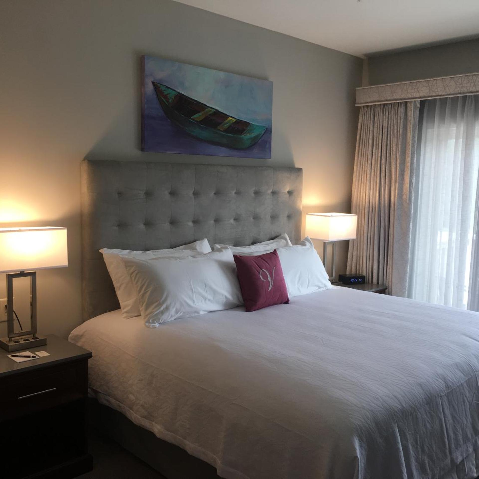 Junior Suite, Deluxe