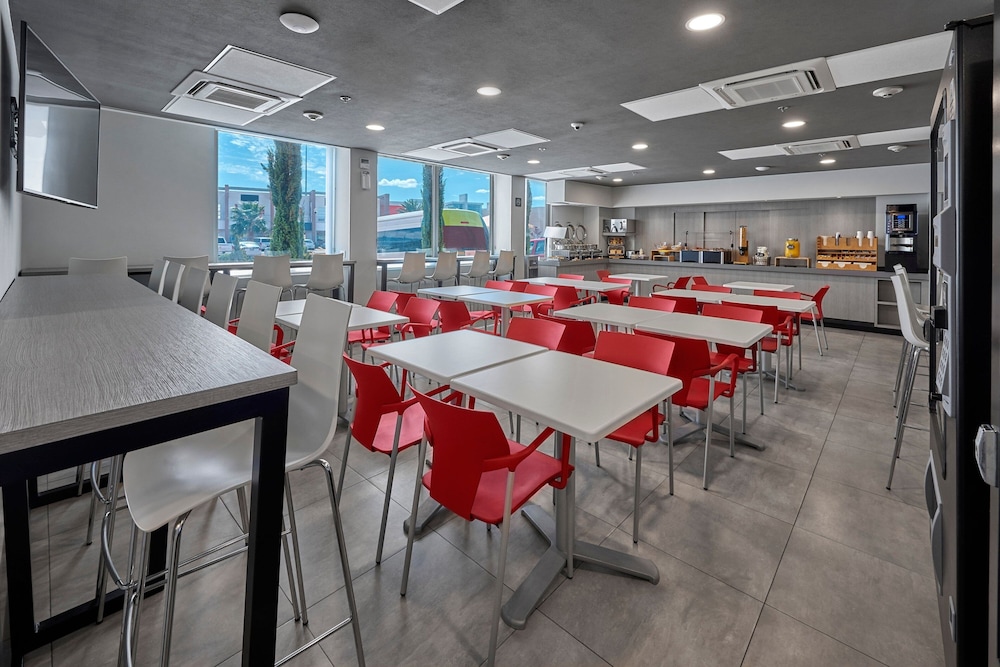 City Express Junior by Marriott Ciudad Juarez Consulado 27/38
