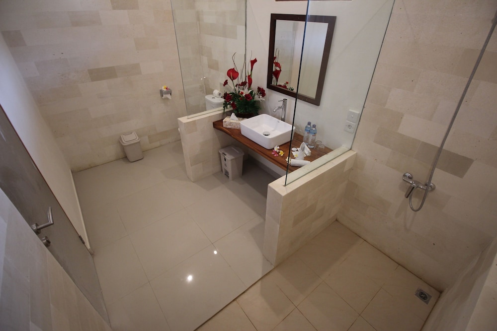 Mina Tanjung Hotel 49/50