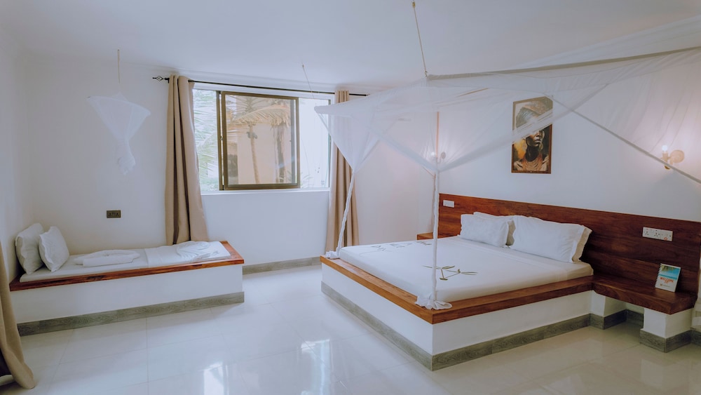 Jambo Resort by Mambo Hotels 11/50