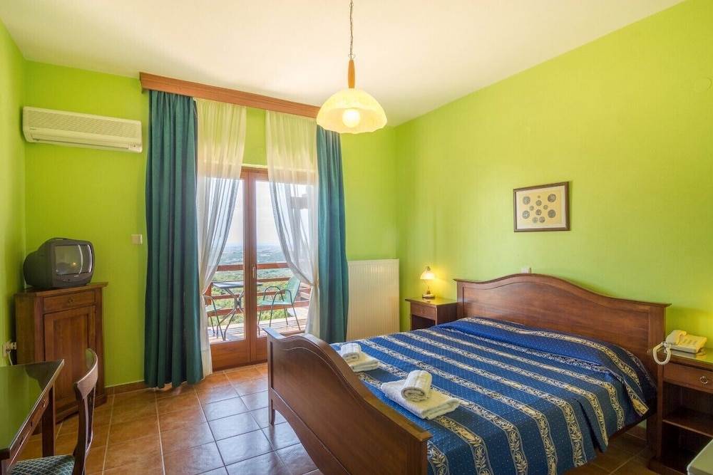 Roxani Country House Resort 12/40