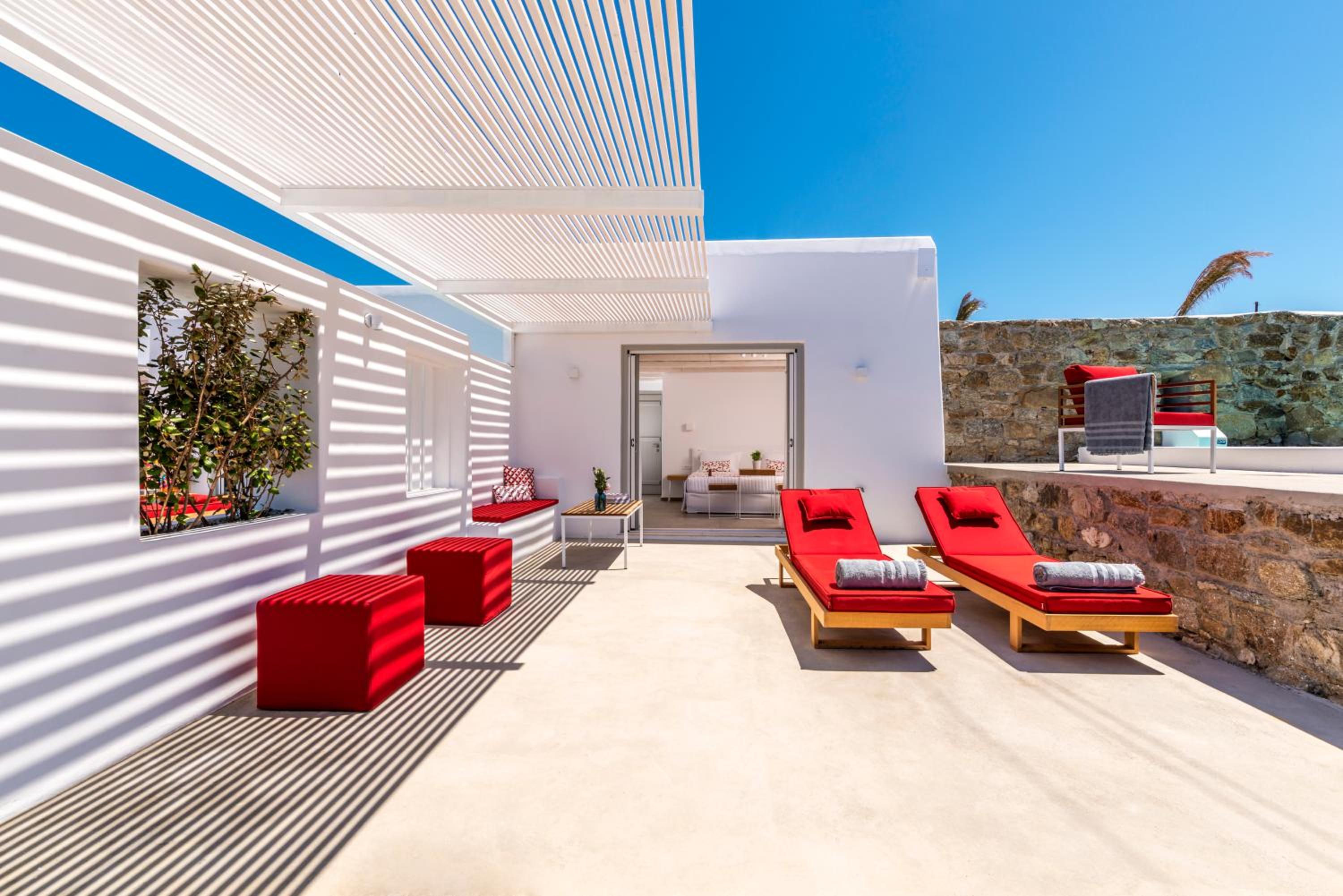 Bespoke Mykonos 9/19