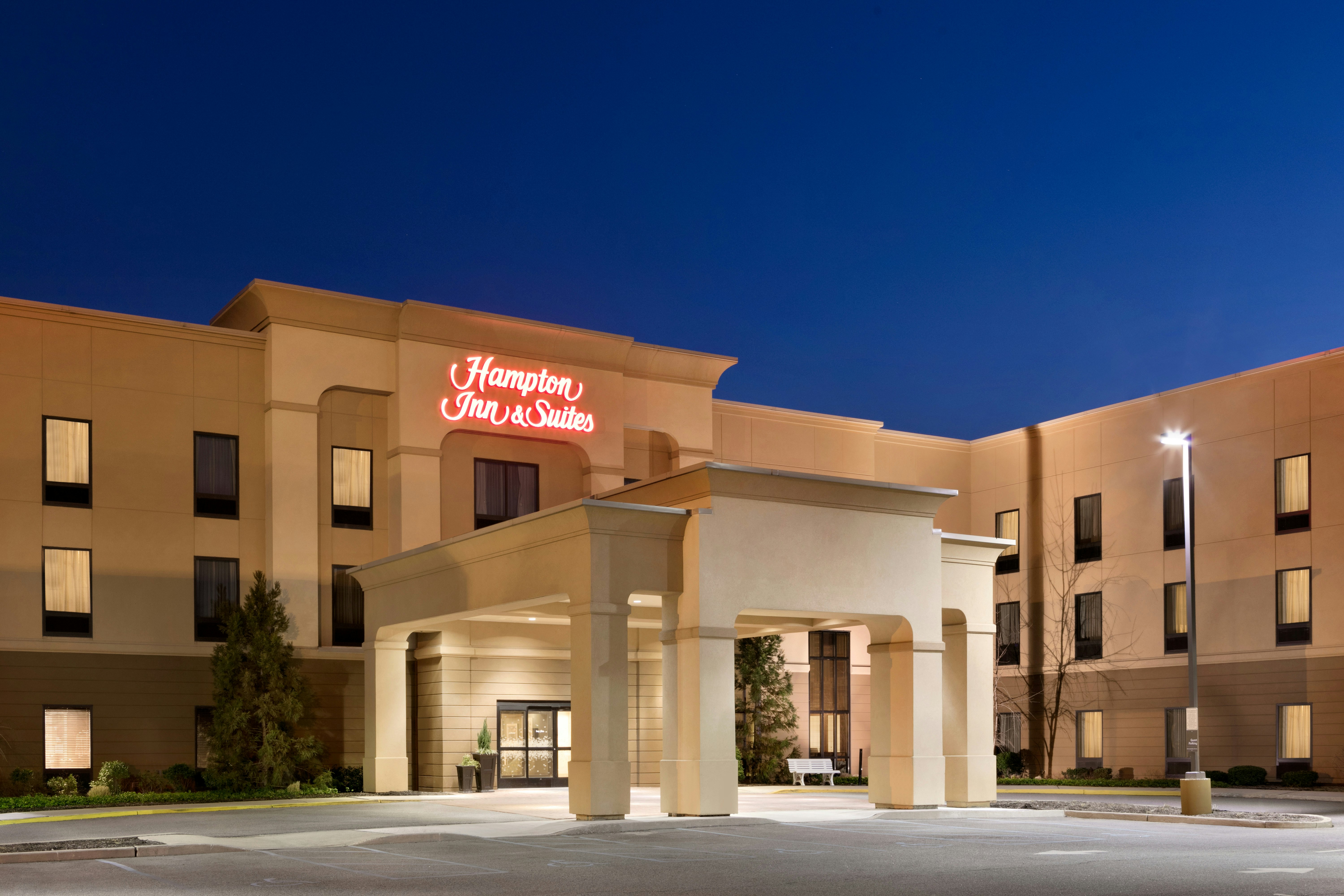 Hampton Inn & Suites Mahwah in MAHWAH - NJ