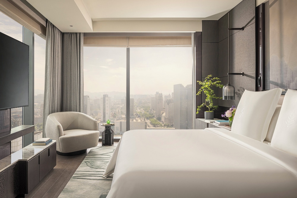 Four Seasons Hotel Hangzhou at Hangzhou Centre 22/55
