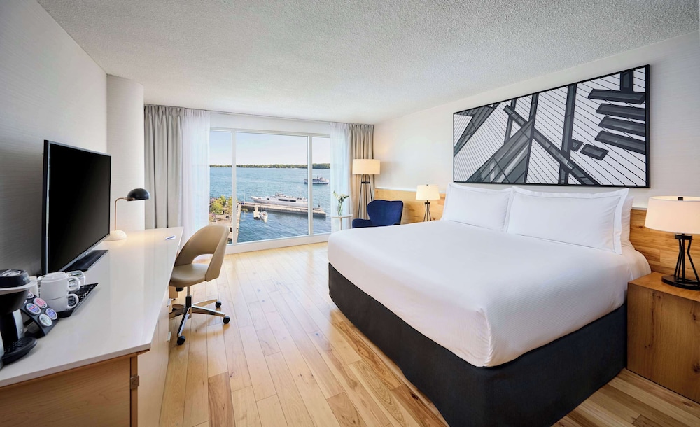 PREMIUM, KING BED, LAKE VIEW