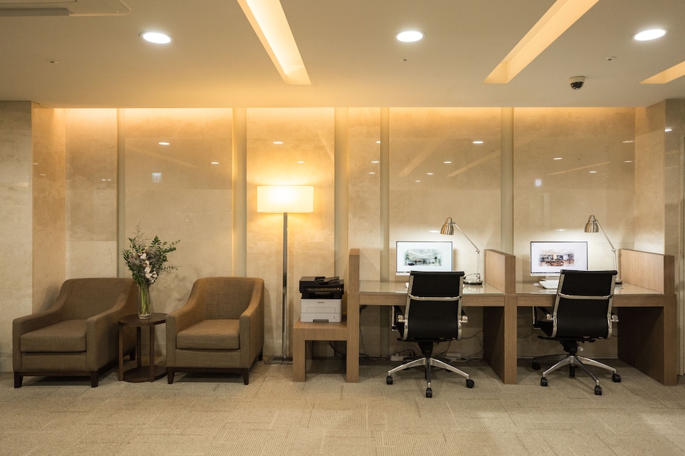 The Summit Hotel Seoul 32/50