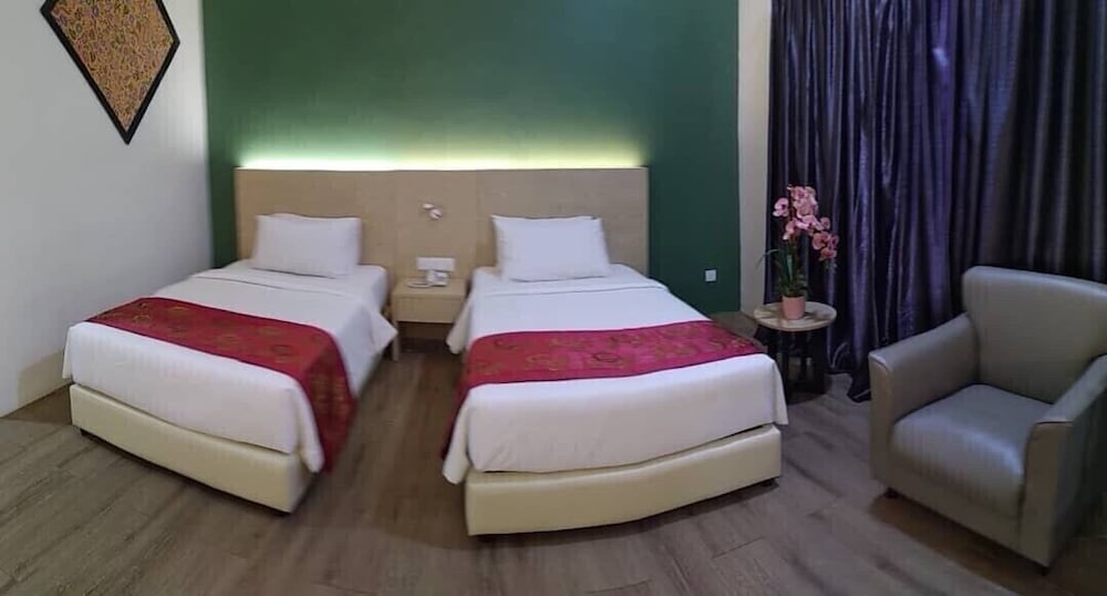 Kingston Hotel 25 at Summit Signature Batu Pahat 15/31