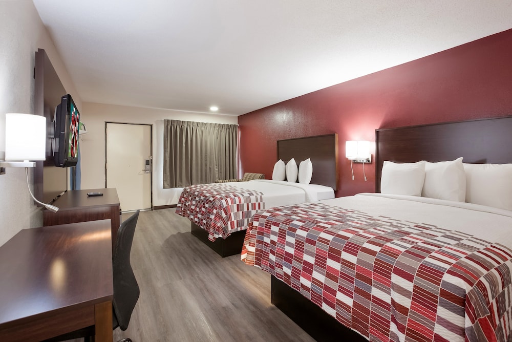 Red Roof Inn Dillon, SC 28/53