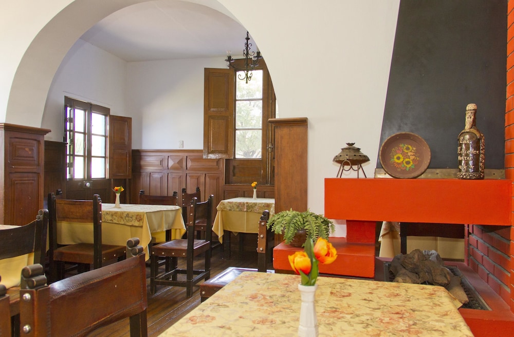 Las Mercedes Hostal Residencial 45/68