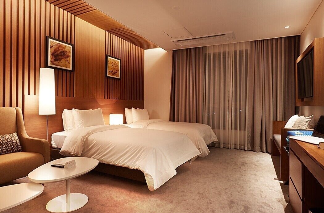 Superior, Twin Beds