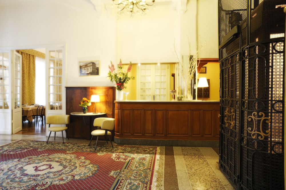 Lobby at Hotel Alfieri, ALASSIO