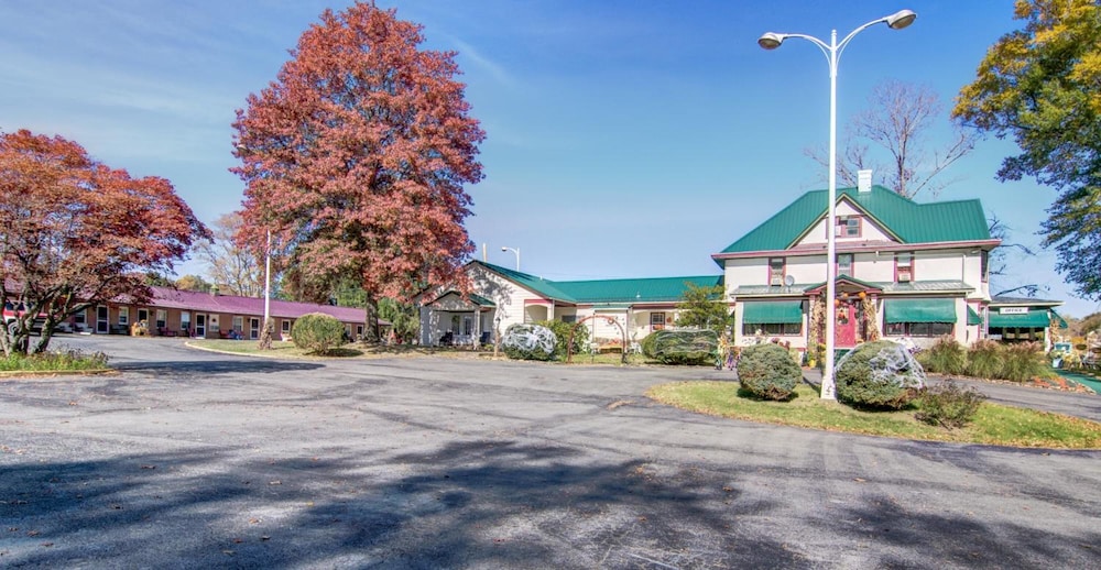 Americas Best Value Inn 31/45