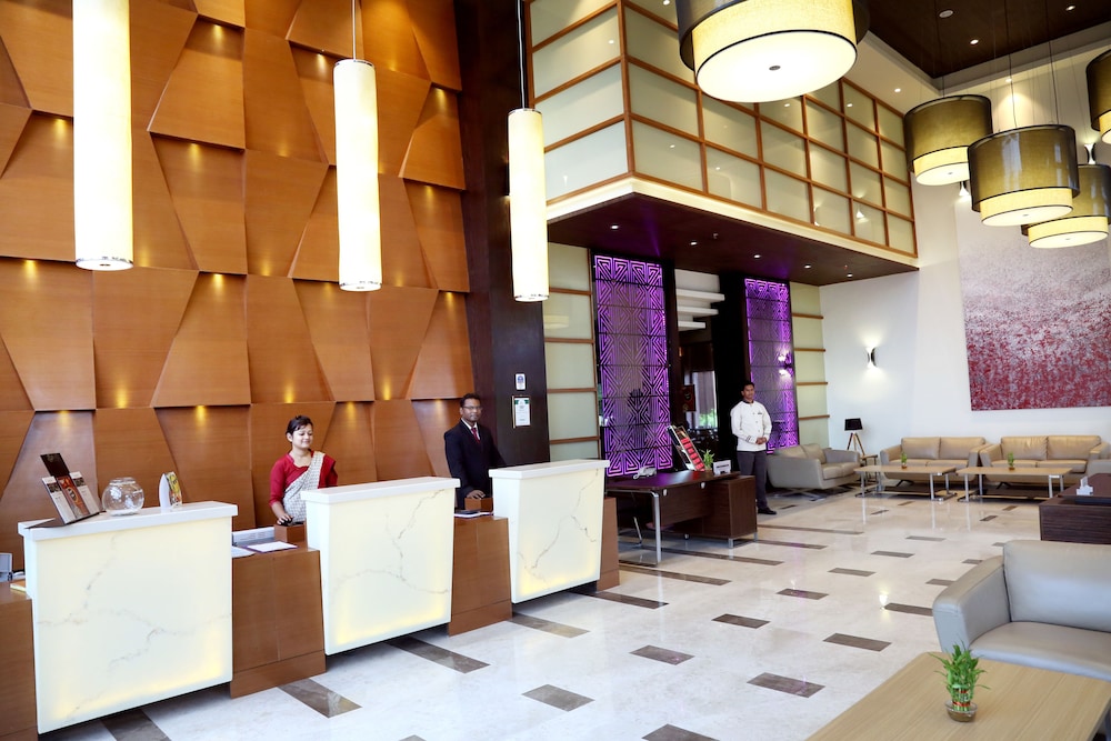 HOTEL SHAKTI CONTINENTAL 2/28