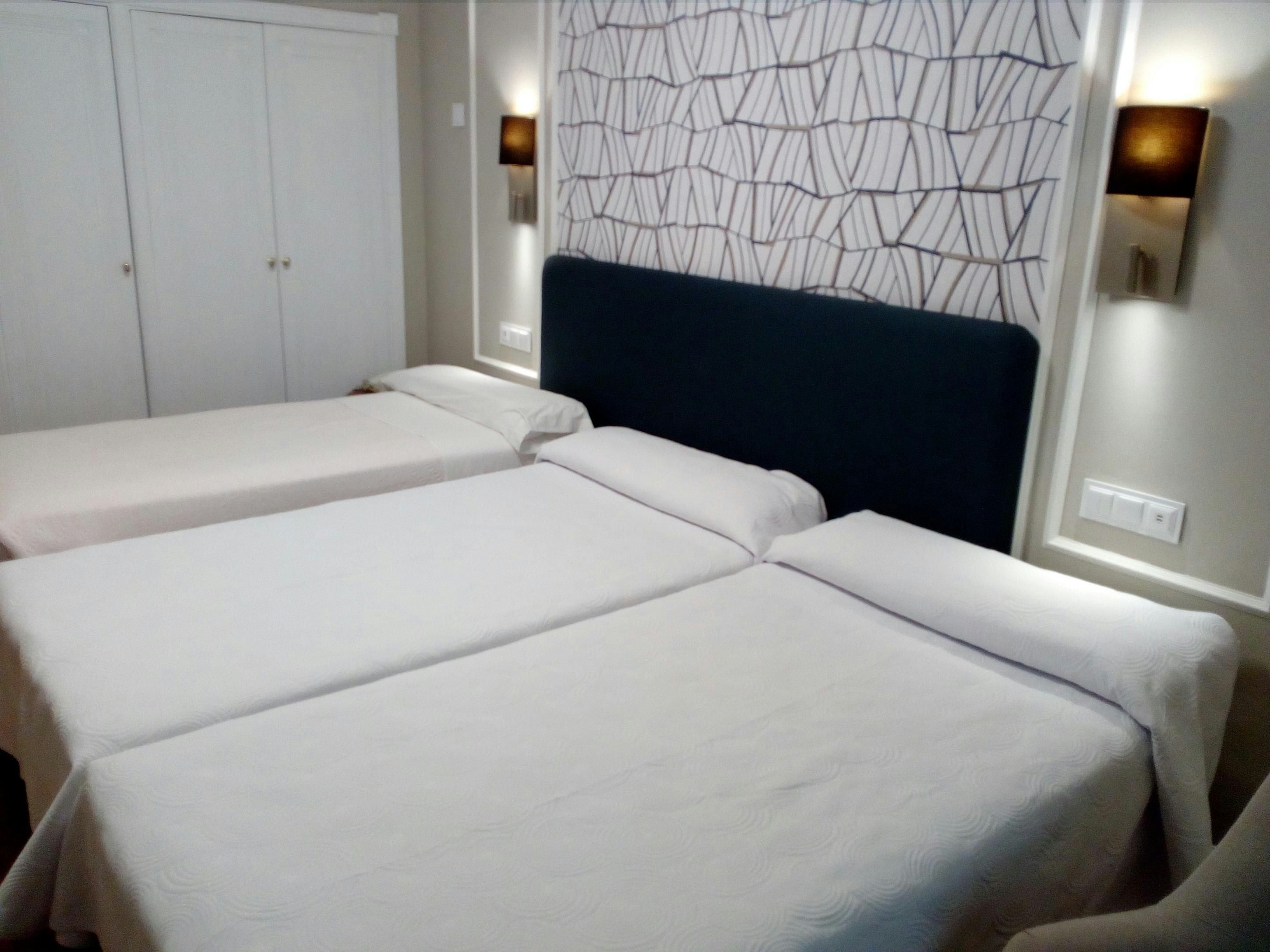 Hotel Corona de Castilla Burgos 17/42