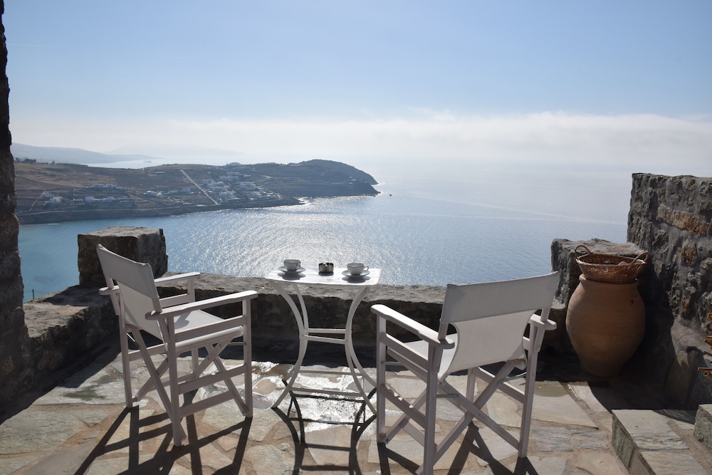 Andromeda Mykonos Villas & Suites 44/50