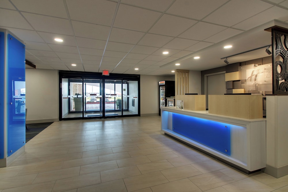 Holiday Inn Express Atlantic City W Pleasantville Ex Comfort Inn Suites West Atlantic City 8/70