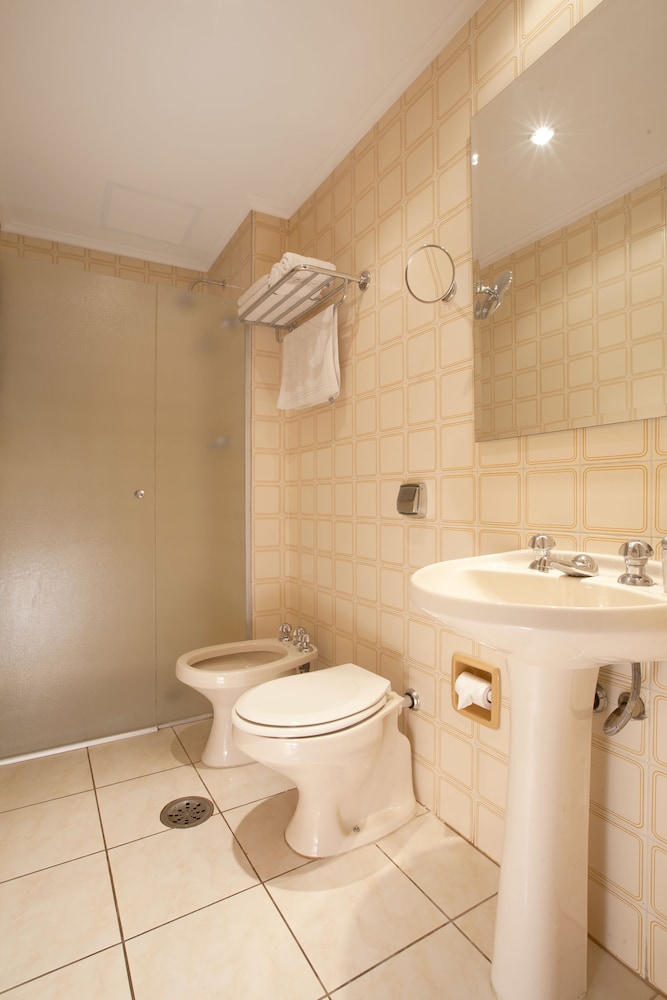 Hotel Moncloa 24/25