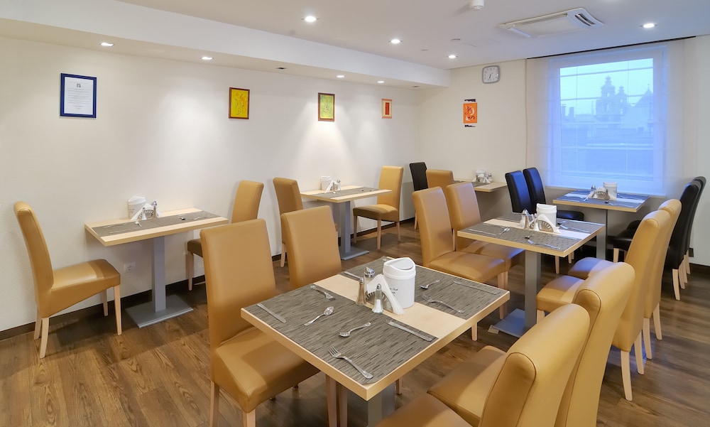 Promenade Hotel by Mellow Mood Hotels 27/31