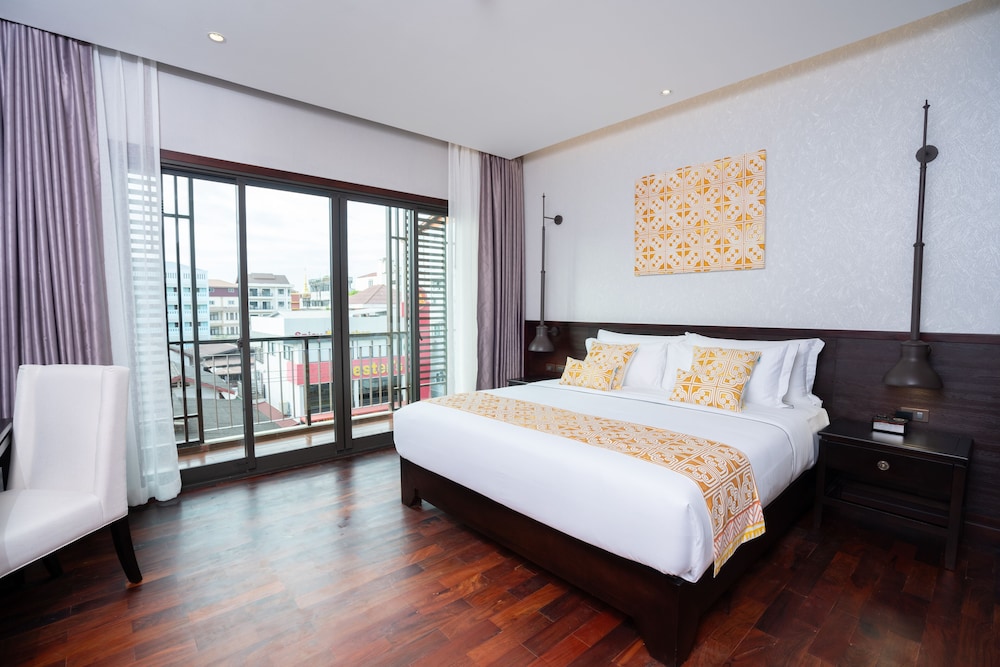 Mintra Hotel 14/48