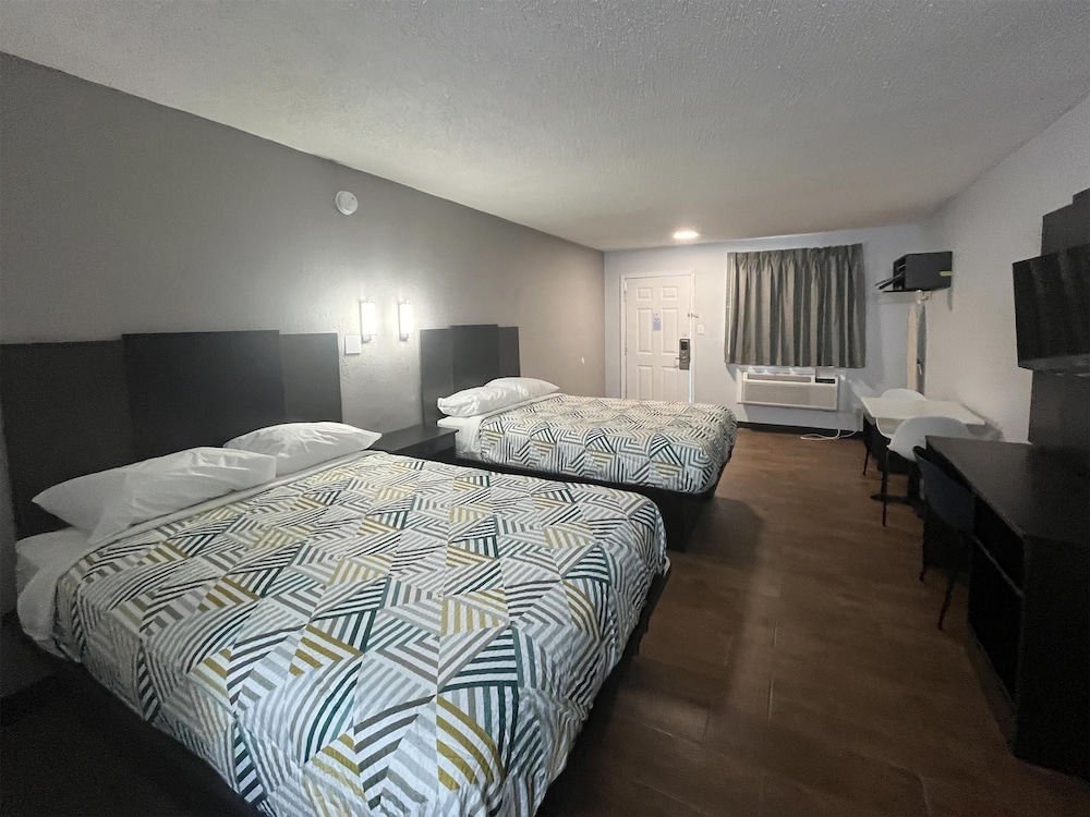 Studio6 Suites Hurricane, WV 22/41