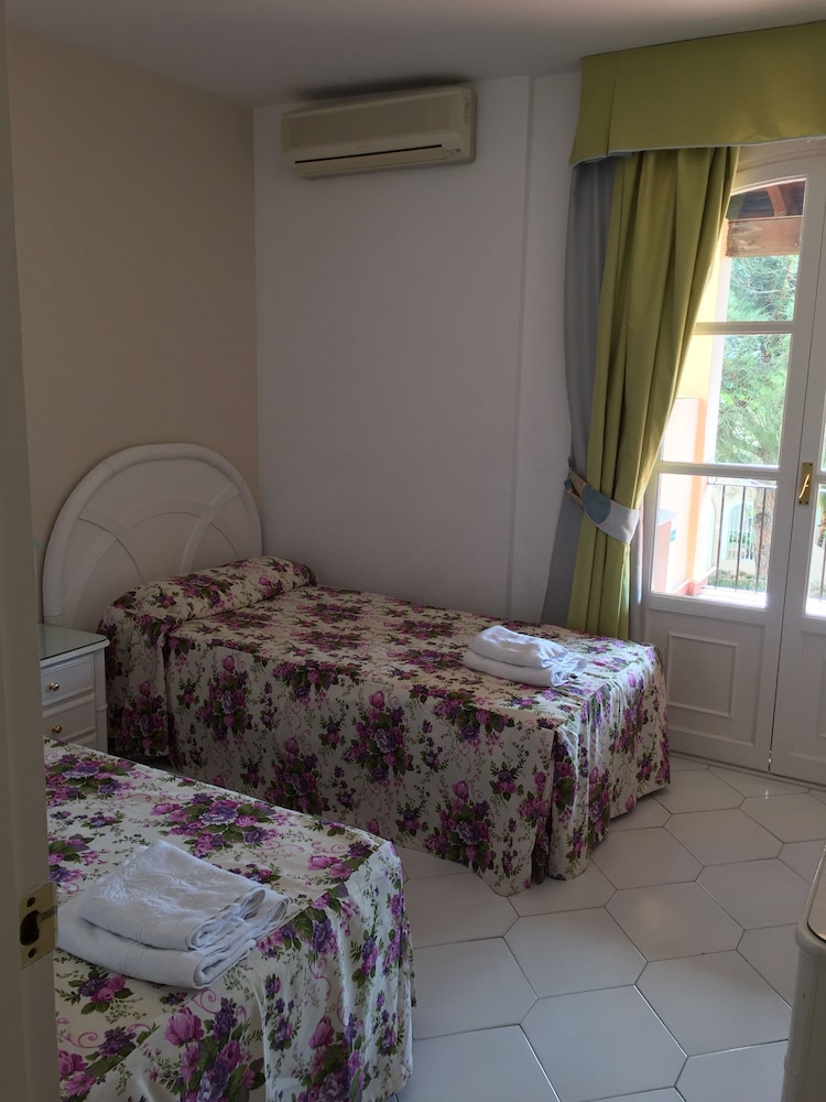 Apartamentos El Toro 13/50