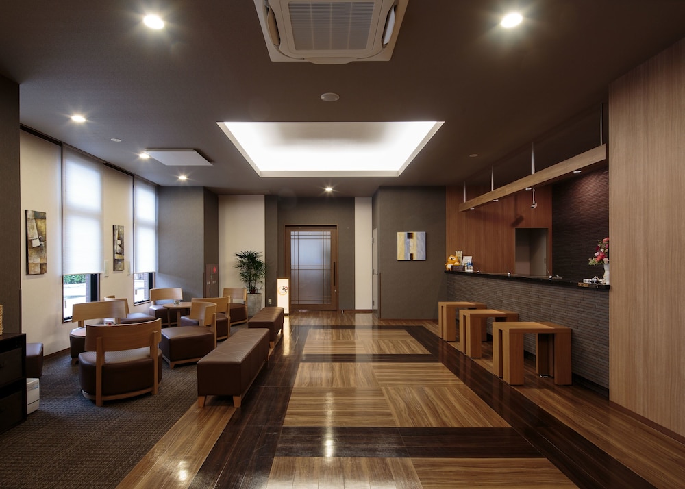 HOTEL ROUTE INN TAKAOKA EKIMAE 43/53
