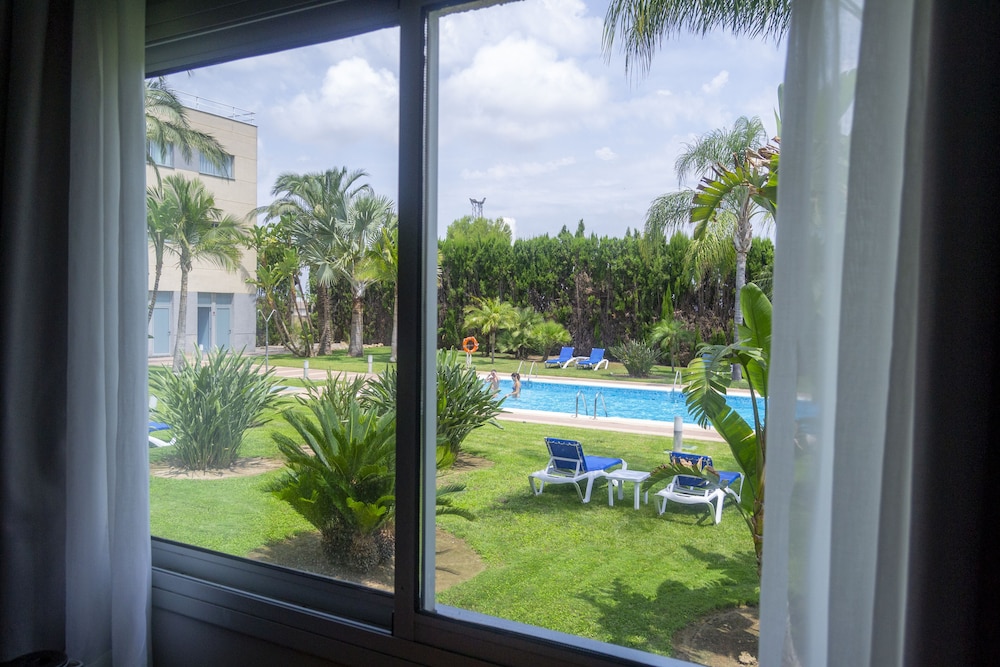 Ramada by Wyndham Valencia Almussafes 24/56