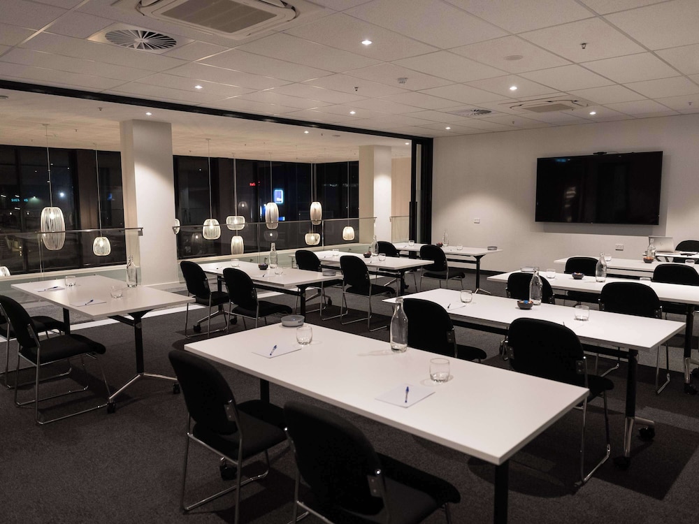 Mantra Tonsley Adelaide 46/55