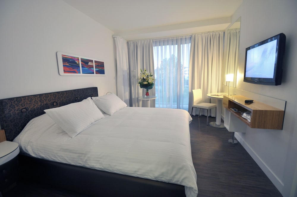 No 19 Boutique Hotel 23/69