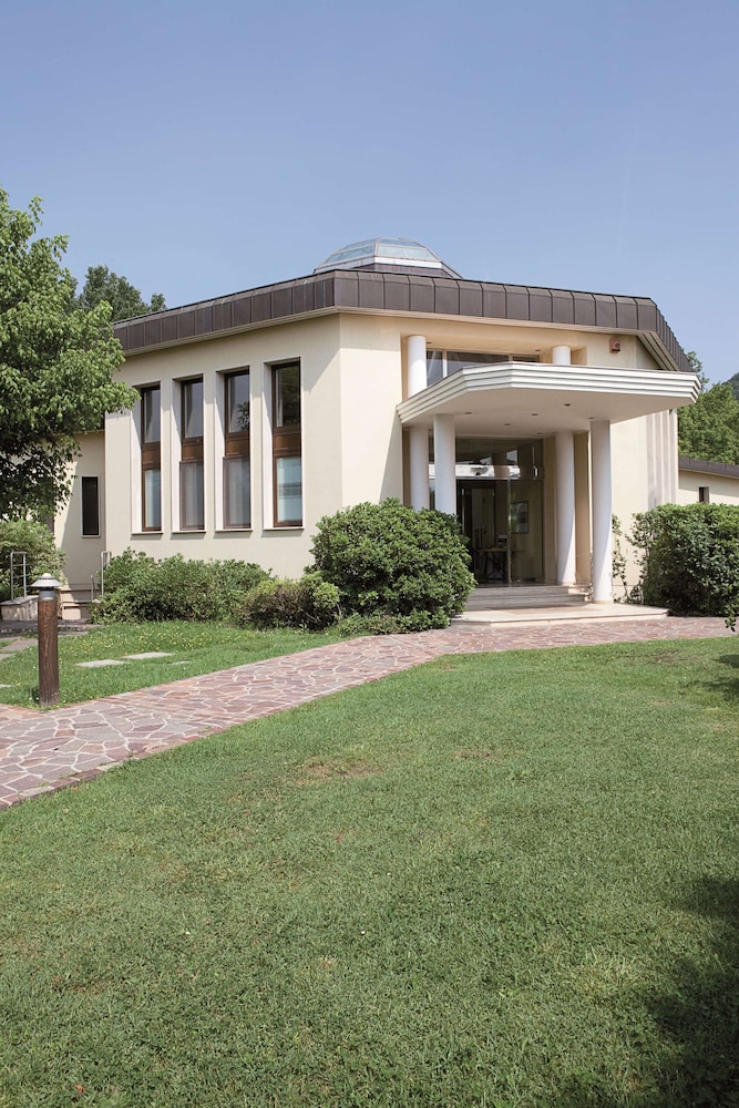 Hotel Majestic Galzignano 58/63