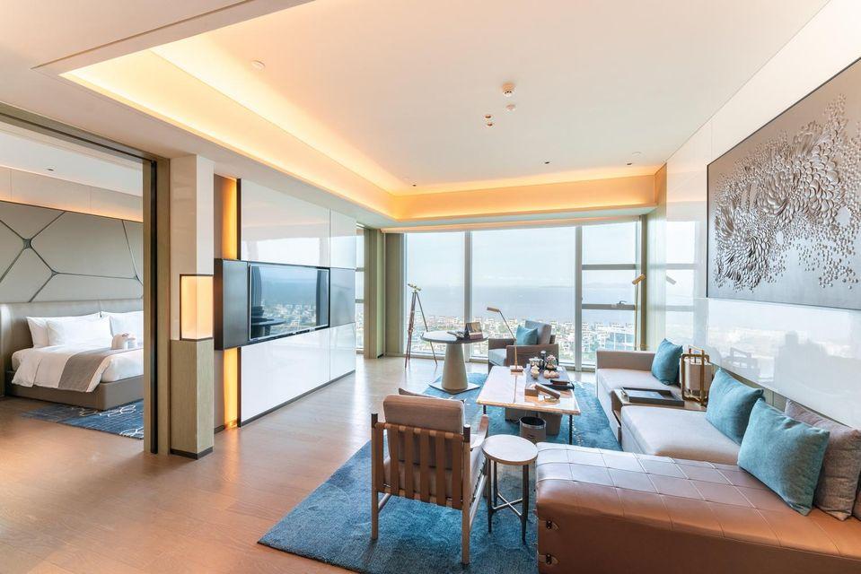 Deluxe, Suite, Sunrise View, Sea View