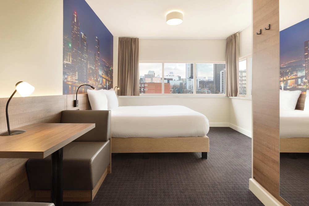 Rotterdam Teleport Hotel 17/63