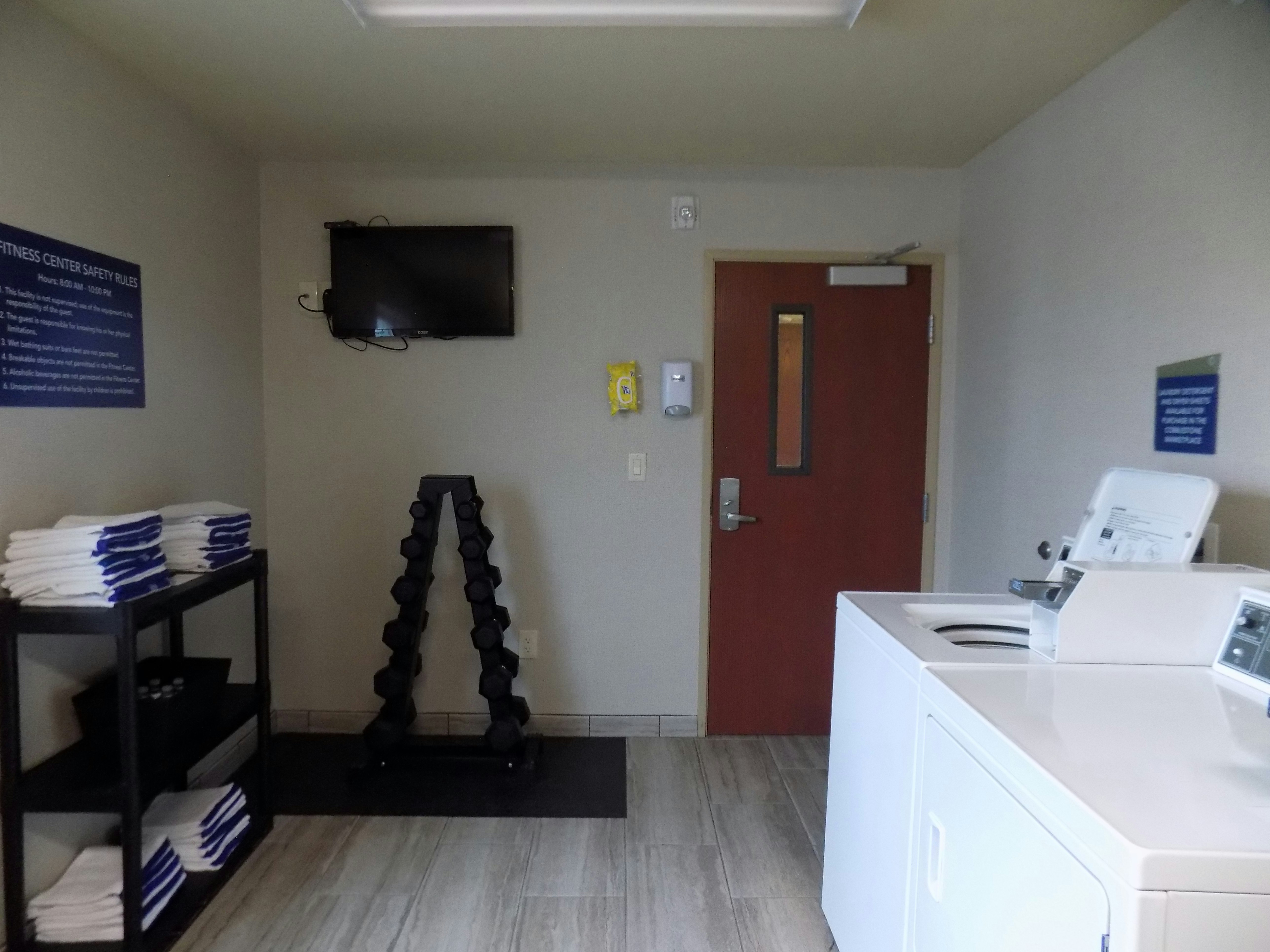 Cobblestone Hotel Suites Seward Ne 67/73
