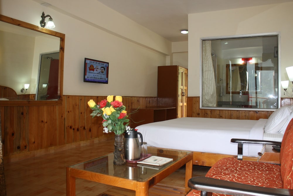 SARTHAK RESORTS 9/31