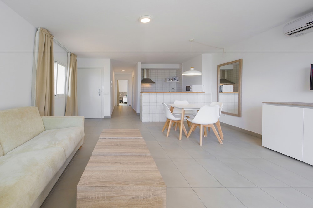 Vibra Riviera Apartments 22/45