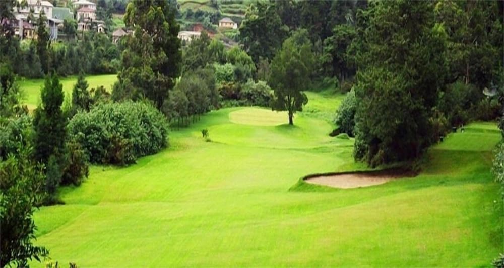 Nuwara Eliya Golf Club 20/26
