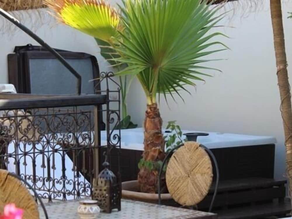 Riad Reve d'Or 6/87