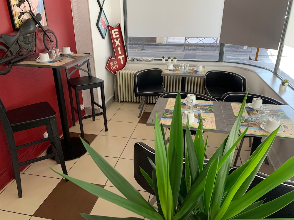 Hotel Vieille Tour 22/26