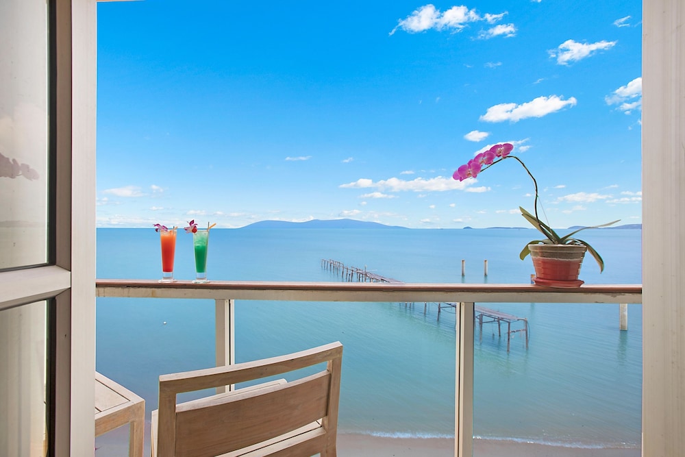 Enjoy Beach Hotel 68/73