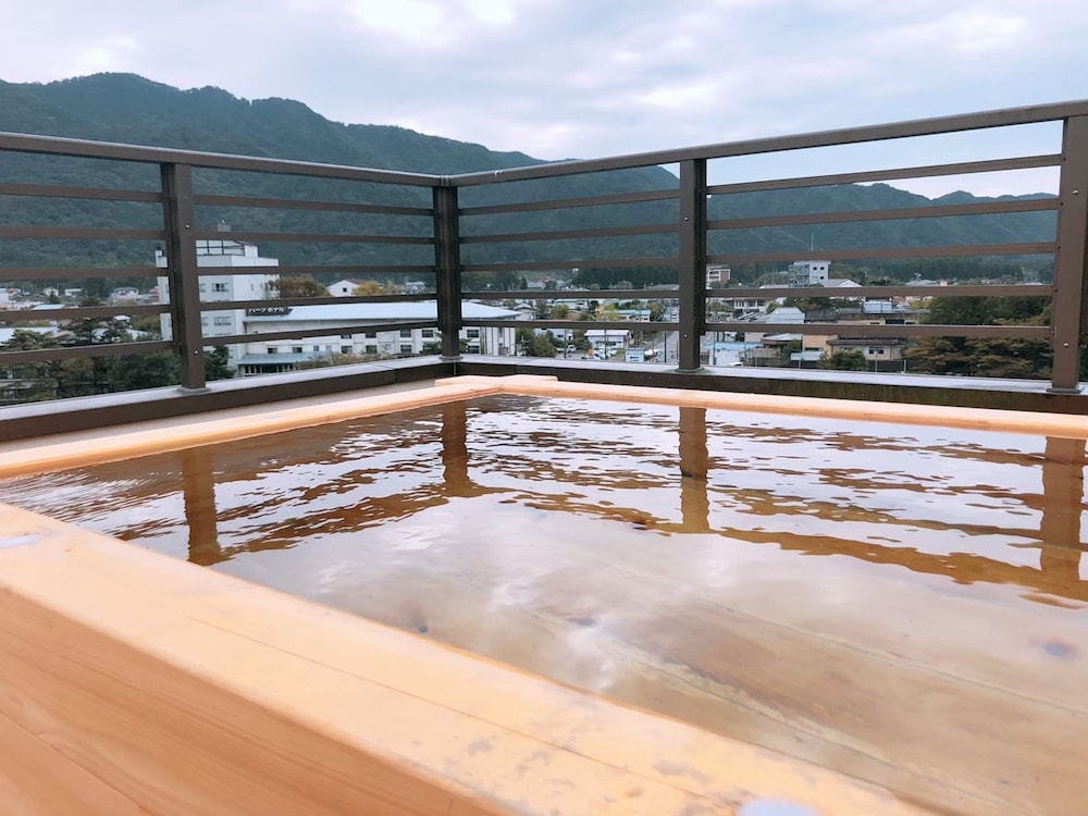 swimming pool spa
